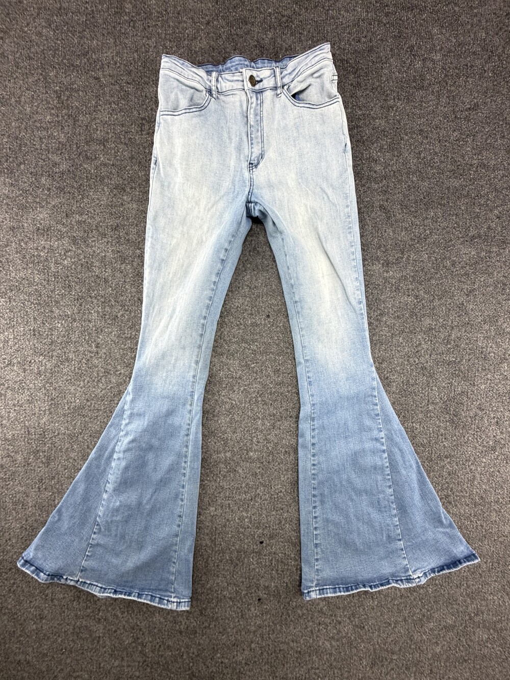 Saints & Hearts Jeans Juniors M Light Wash Mid Rise Flare Bell Bottom Stretch